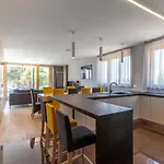 Vikendica Luca Zadar