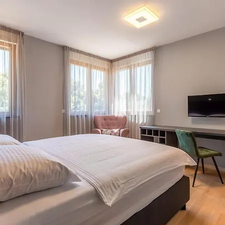 Luca Hébergement de vacances